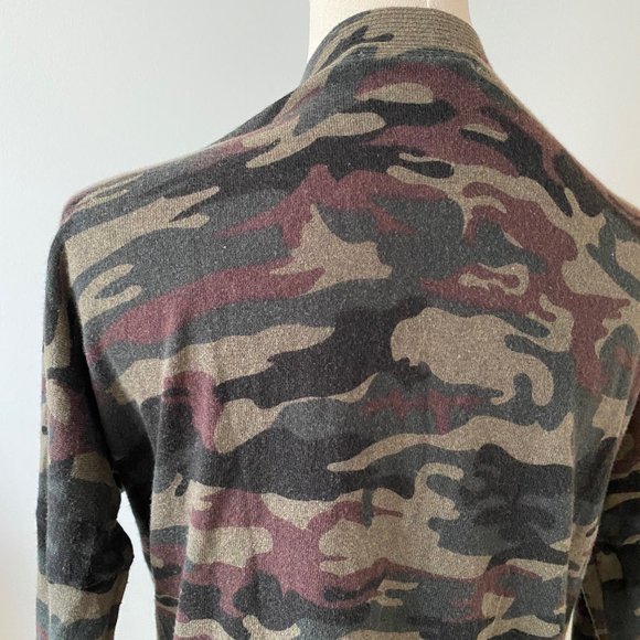 Sanctuary Relaxed Camo Sweater (XS) - Picture 7 of 11